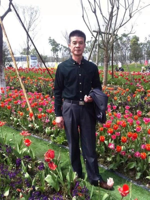 蓝天的第一张照片--淄博相亲服务中心