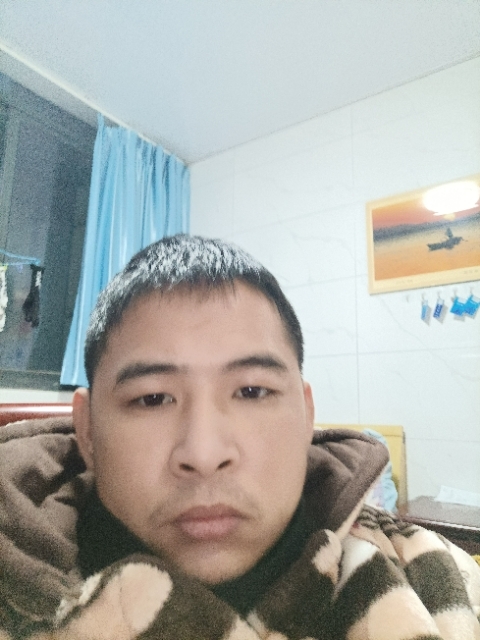 寂寞的第一张照片--淄博相亲服务中心