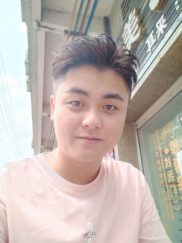 李健诚的第一张照片--淄博相亲服务中心