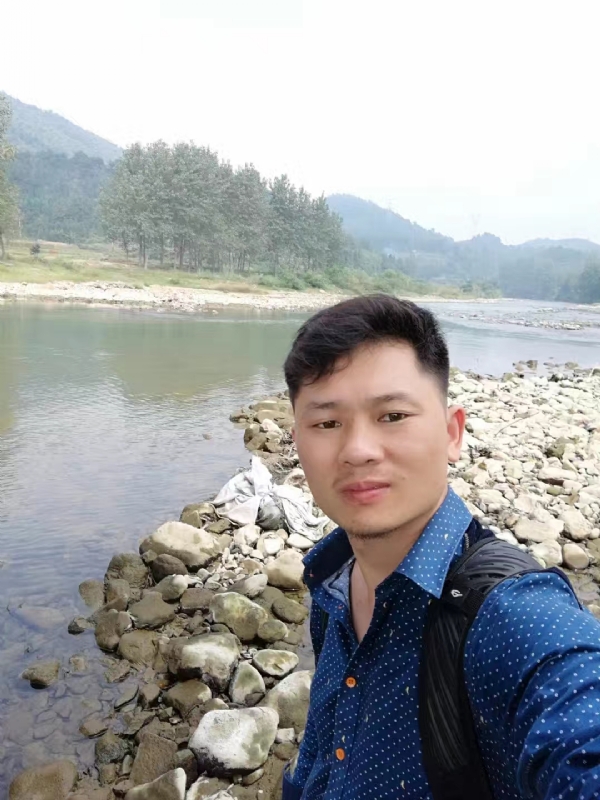 未来可期的第一张照片--淄博相亲服务中心