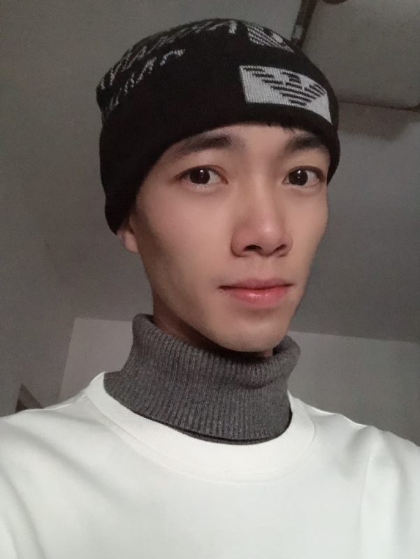 小良先生的第一张照片--淄博相亲服务中心