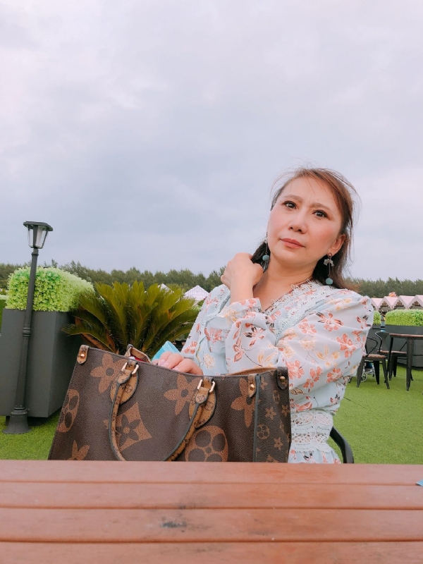 鸿运来的第一张照片--淄博相亲服务中心