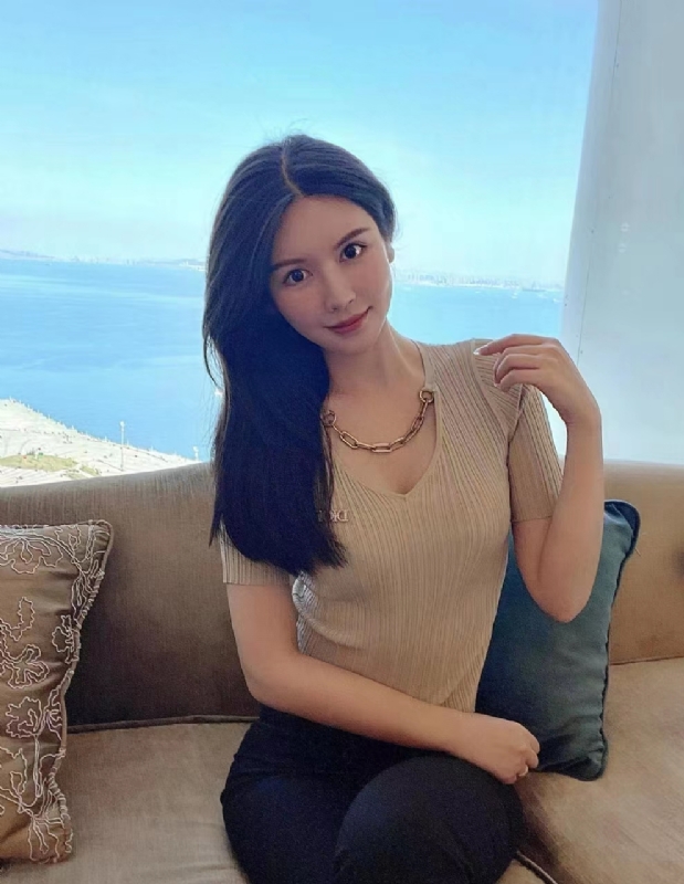 李芷晴的第一张照片--淄博相亲服务中心