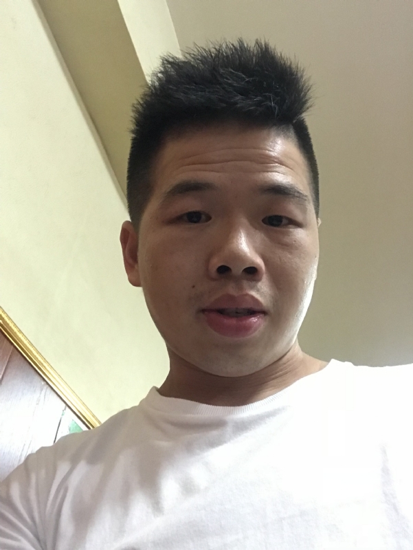 爱请简单点的第一张照片--淄博相亲服务中心