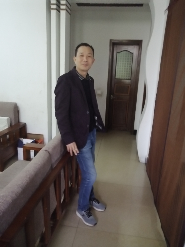 相亲相爱的第一张照片--淄博相亲服务中心