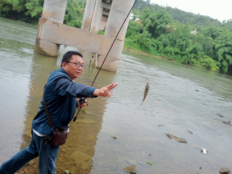 峰的第二张照片--淄博相亲服务中心