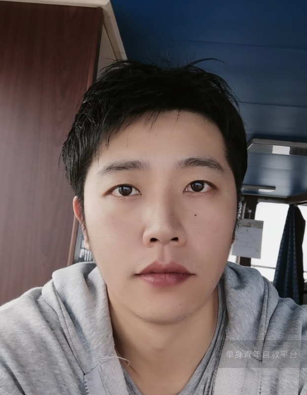 不太帅的男人的第一张照片--淄博相亲服务中心