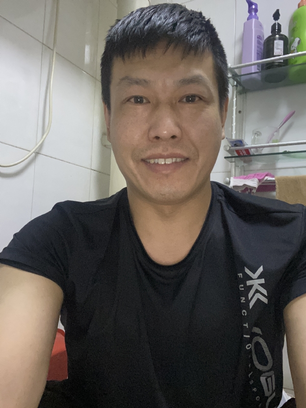 王先生的第一张照片--淄博相亲服务中心