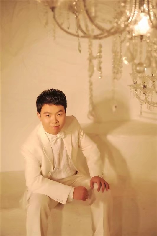 龙樱花的第一张照片--淄博相亲服务中心