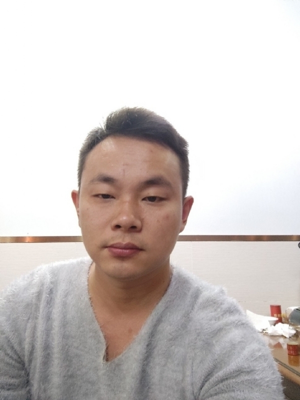 小冷的第一张照片--淄博相亲服务中心