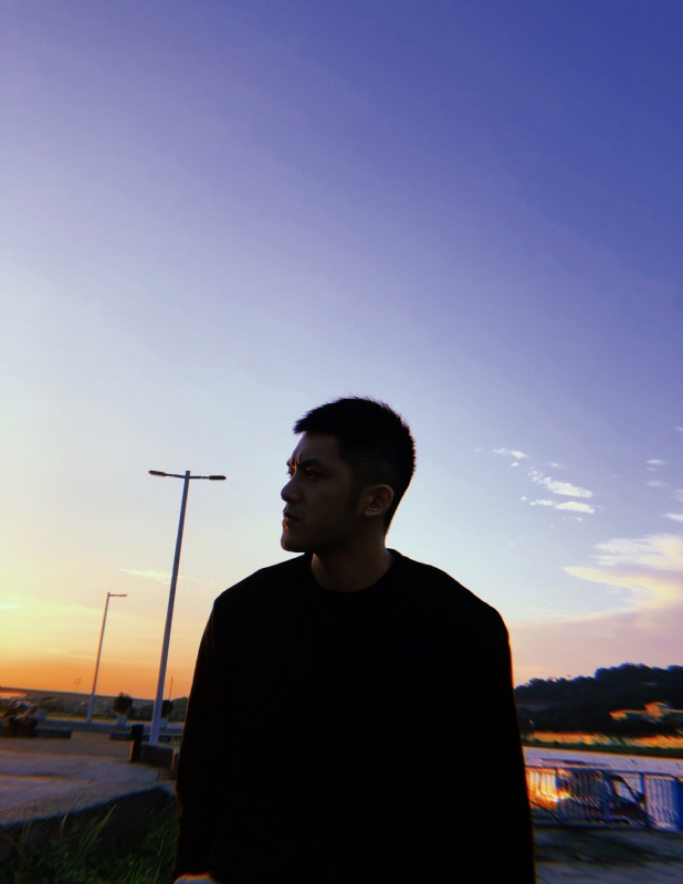 只抽半根煙的第二张照片--淄博相亲服务中心