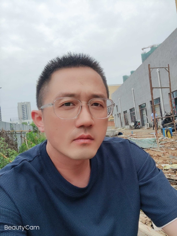 清风烈酒的第二张照片--淄博相亲服务中心