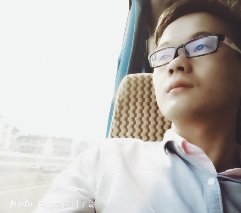 尹骏的第三张照片--淄博相亲服务中心