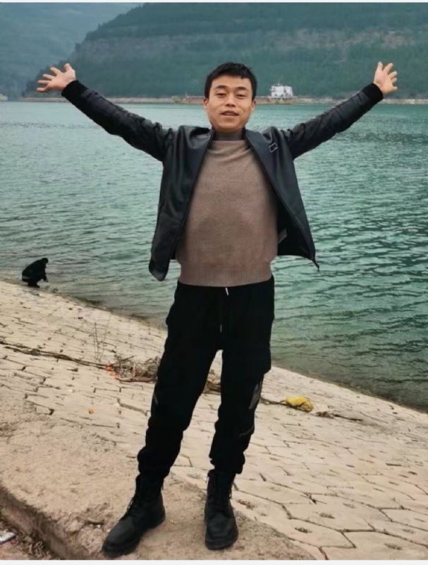 寂寞的风的第二张照片--淄博相亲服务中心