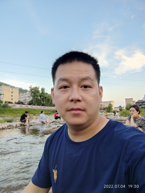 这岁月的第一张照片--淄博相亲服务中心