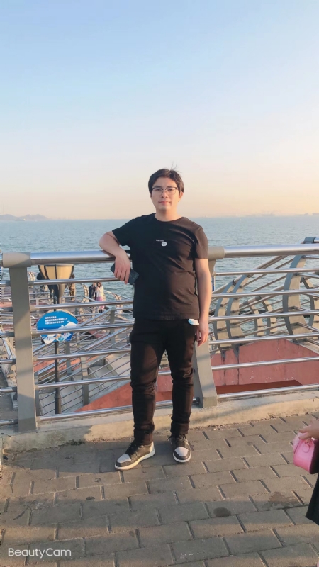 陆迅的第二张照片--淄博相亲服务中心