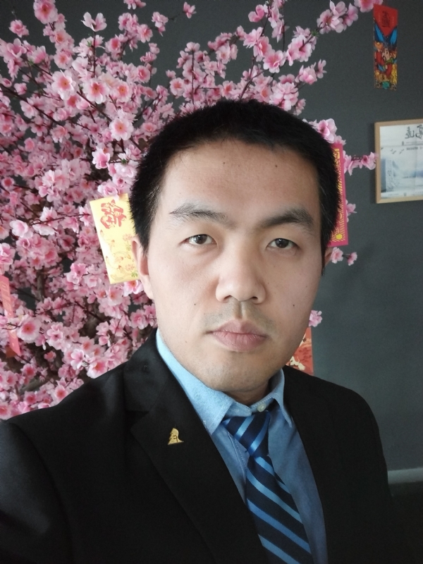 我就是个翻译的第二张照片--淄博相亲服务中心