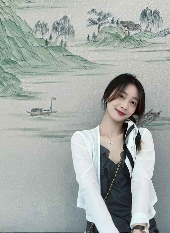 小趴菜的第一张照片--淄博相亲服务中心