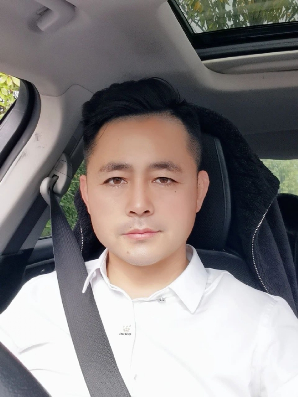 阿华大人的第二张照片--淄博相亲服务中心