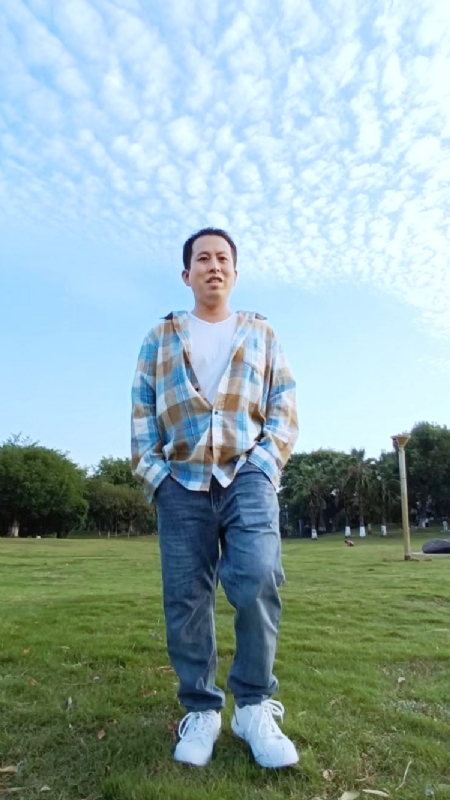 曹先生的第一张照片--淄博相亲服务中心