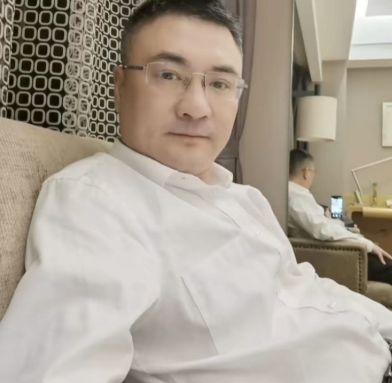 追逐的第二张照片--淄博相亲服务中心