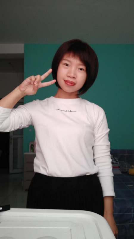 向日葵的第一张照片--淄博相亲服务中心