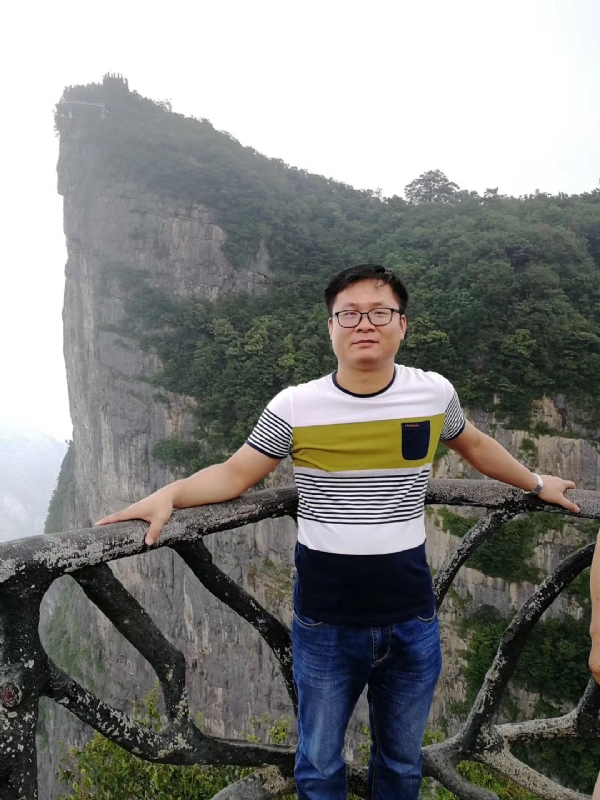 江汉的第一张照片--淄博相亲服务中心