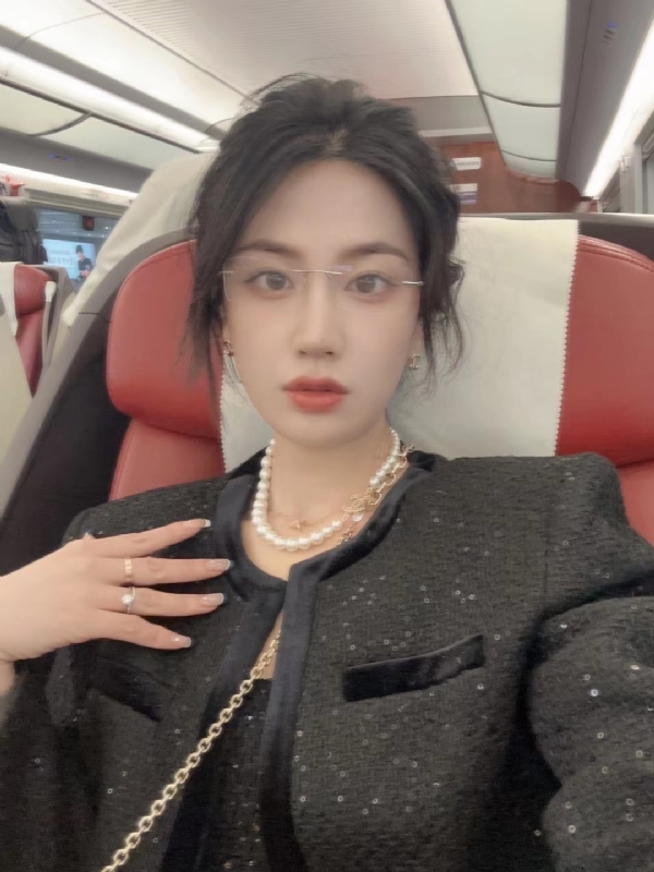 Alma的第三张照片--淄博相亲服务中心