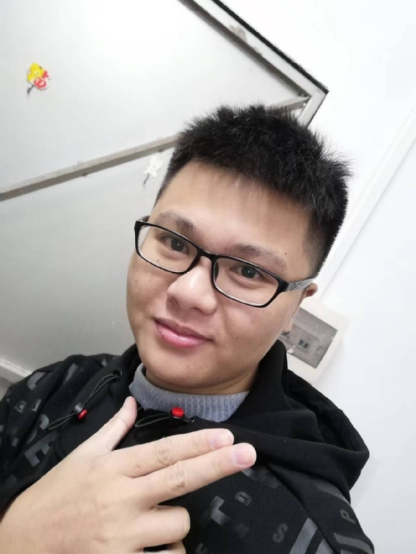 小小梦执的第一张照片--淄博相亲服务中心