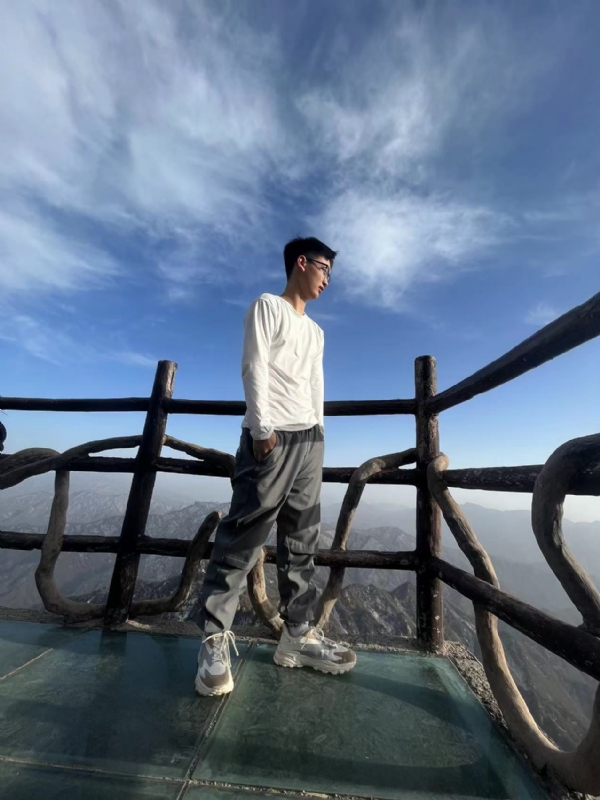 怜ぁ熙的第一张照片--淄博相亲服务中心