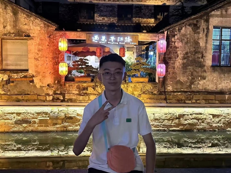 李四的第一张照片--淄博相亲服务中心