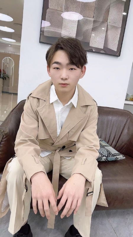 啊哲的第二张照片--淄博相亲服务中心