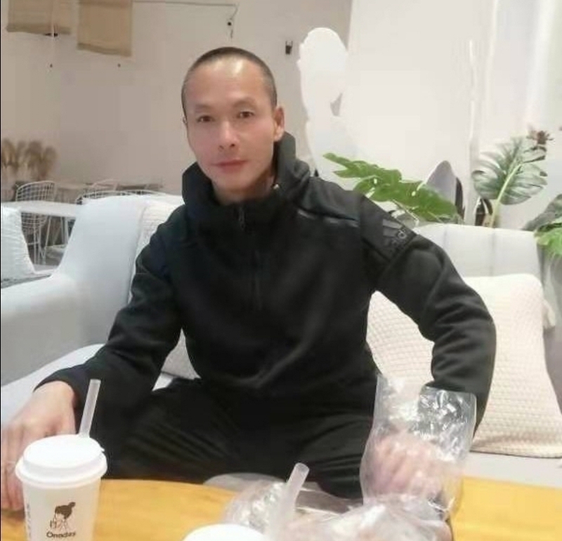 春满的第一张照片--淄博相亲服务中心