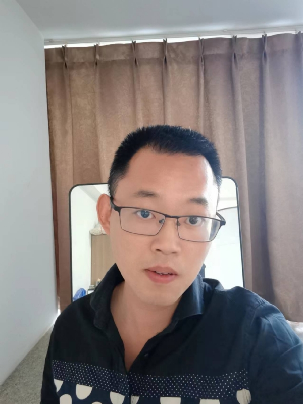 lips11的第一张照片--淄博相亲服务中心