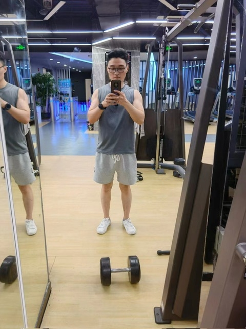 超哥的第二张照片--淄博相亲服务中心