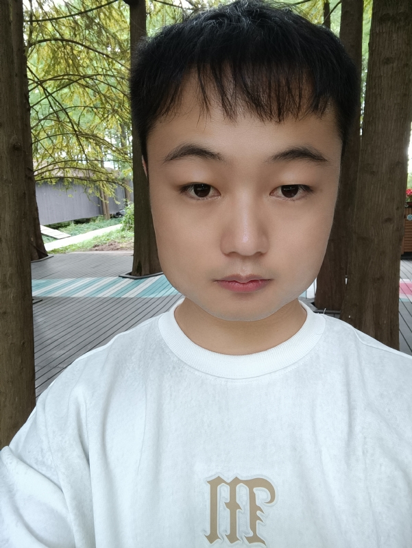 故人似的第一张照片--淄博相亲服务中心