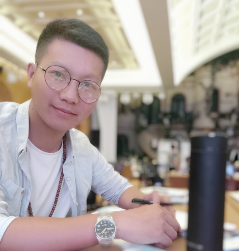 黄先生的第一张照片--淄博相亲服务中心