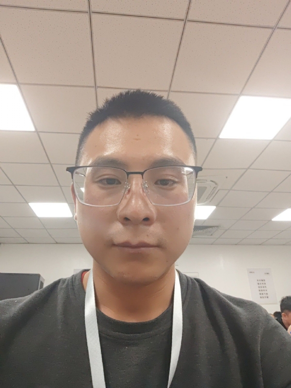 半夏微凉的第一张照片--淄博相亲服务中心