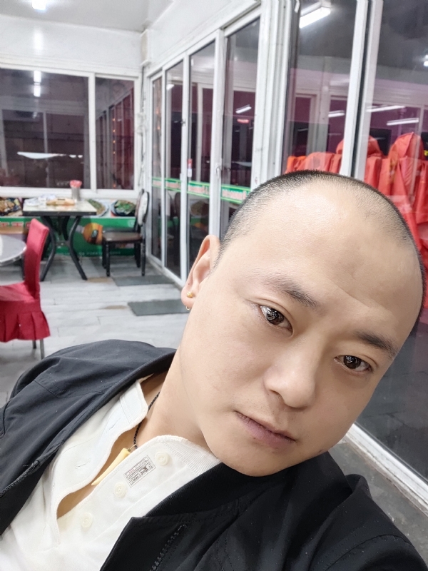 大连相亲的第一张照片--淄博相亲服务中心