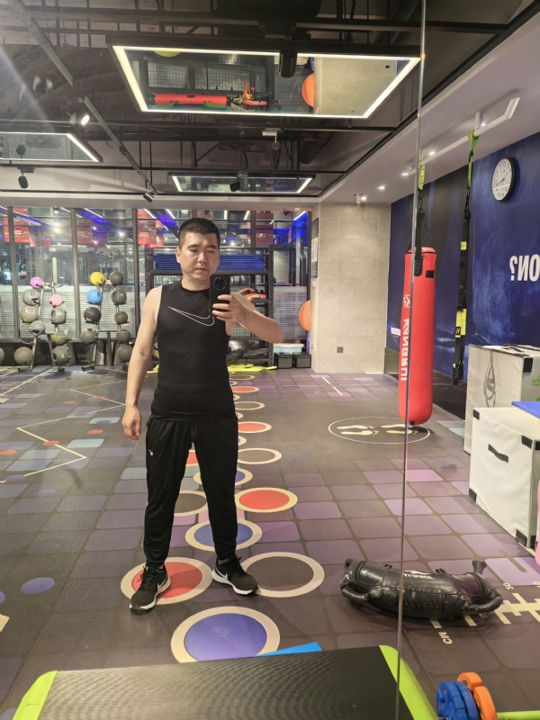 哈哈哈哈哈的第一张照片--淄博相亲服务中心