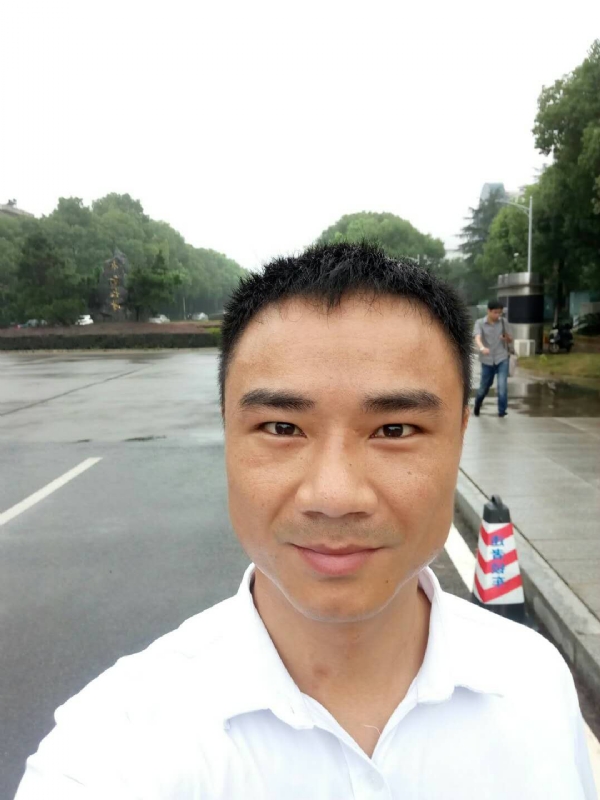 水木年华的第一张照片--淄博相亲服务中心