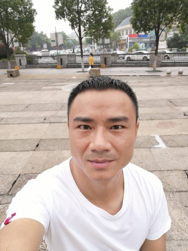 水木年华的第三张照片--淄博相亲服务中心