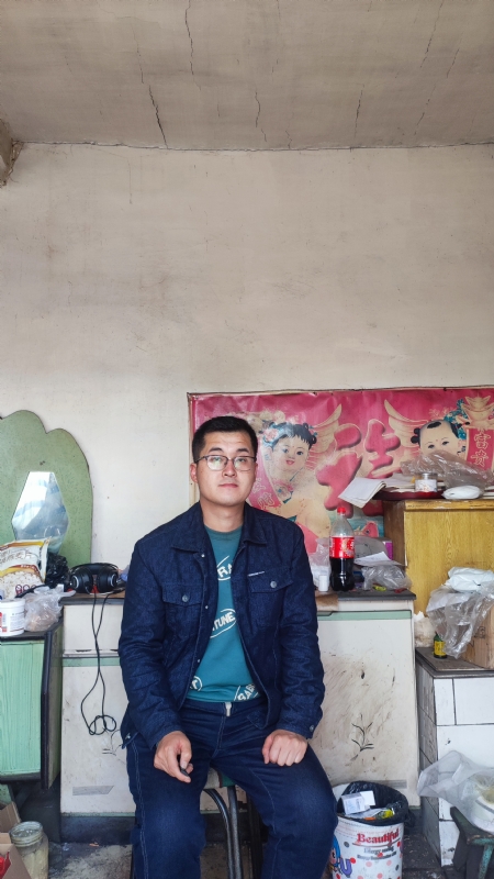 单身小王的第一张照片--淄博相亲服务中心