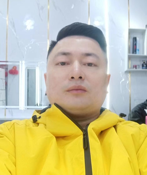 曾哥的第一张照片--淄博相亲服务中心