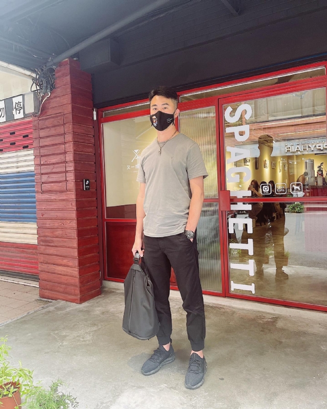 酒商安迪的第二张照片--淄博相亲服务中心