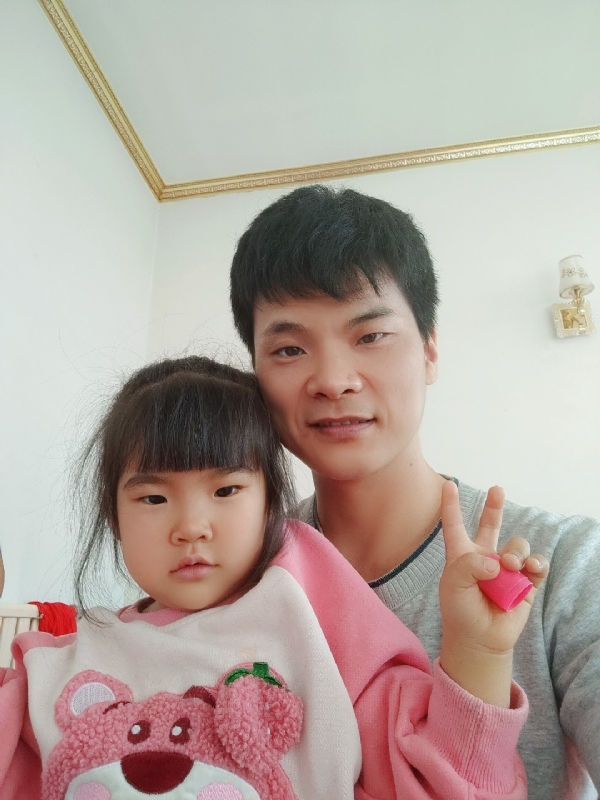 离异脱单的第一张照片--淄博相亲服务中心