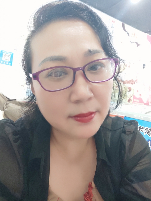 娜财娜福的第一张照片--淄博相亲服务中心