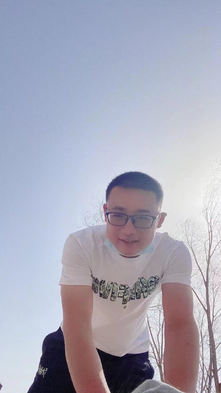 何东的第一张照片--淄博相亲服务中心