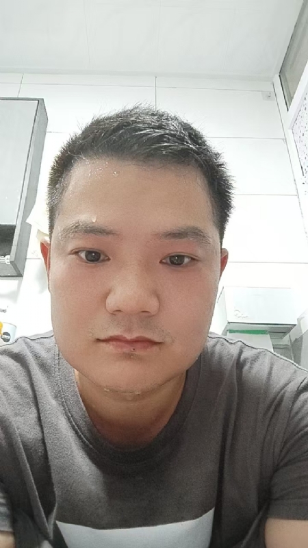 皓月当空的第一张照片--淄博相亲服务中心