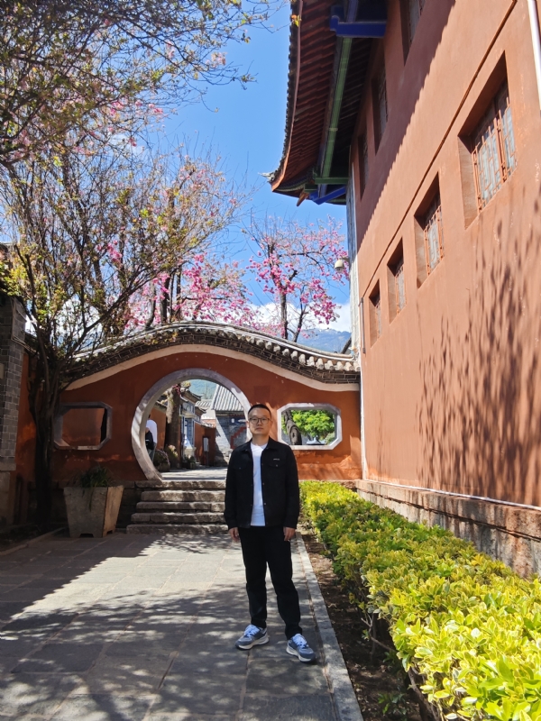 简单的第一张照片--淄博相亲服务中心